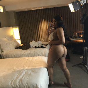 aryana #6000463