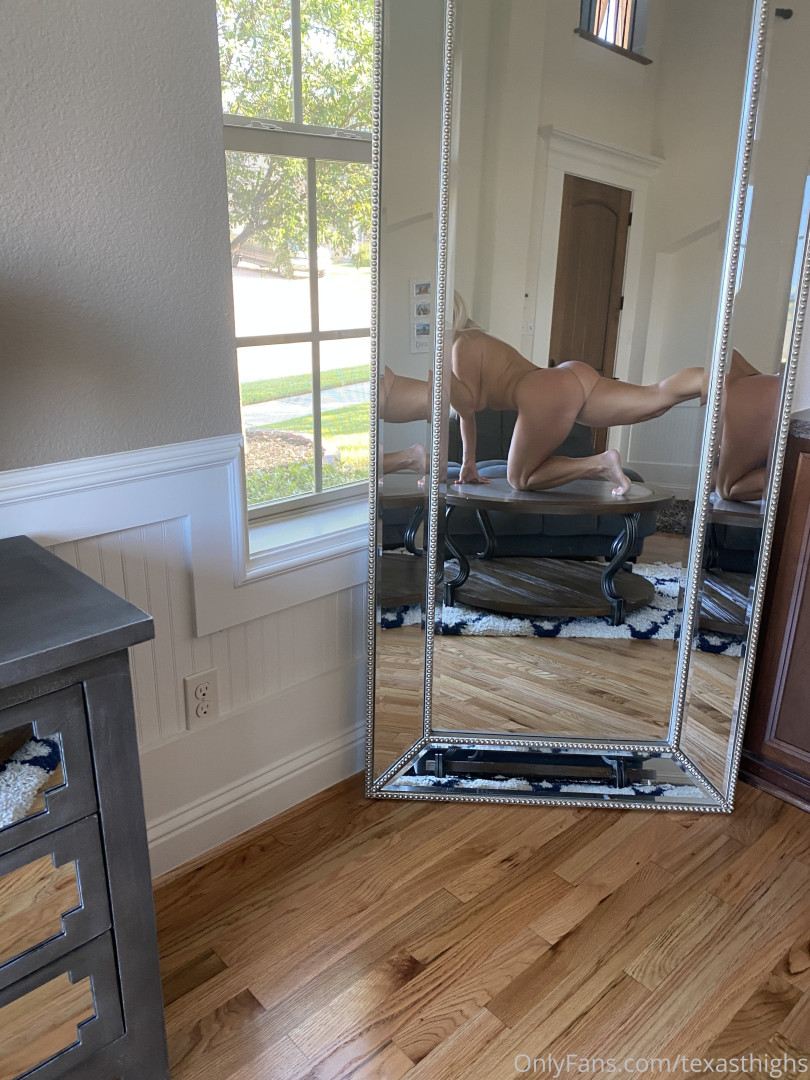 Photo by texasthighs published on June 4,2023 13:55:31 - BestThots