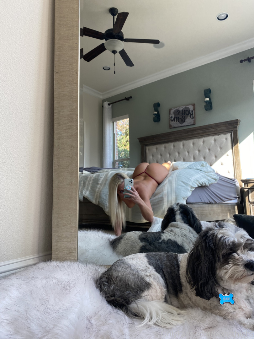 Photo by texasthighs published on June 4,2023 15:24:11 - BestThots