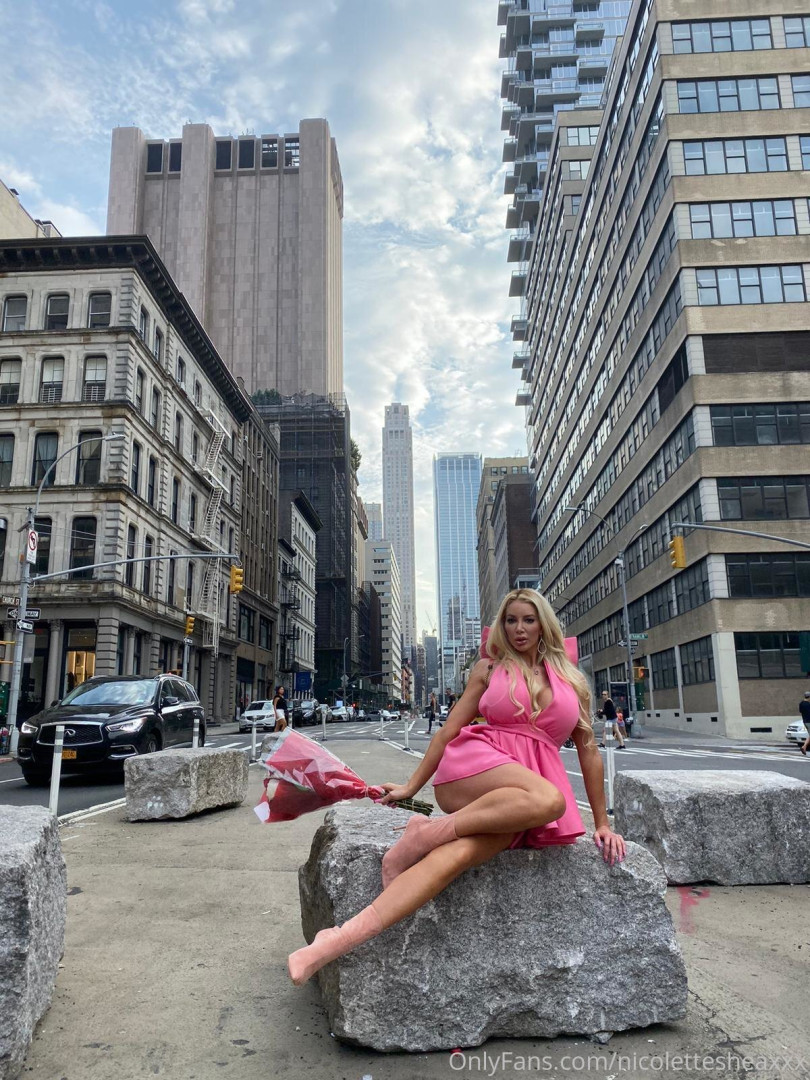 Photo by nicolettesheasquad published on August 19,2023 04:58:54 - BestThots