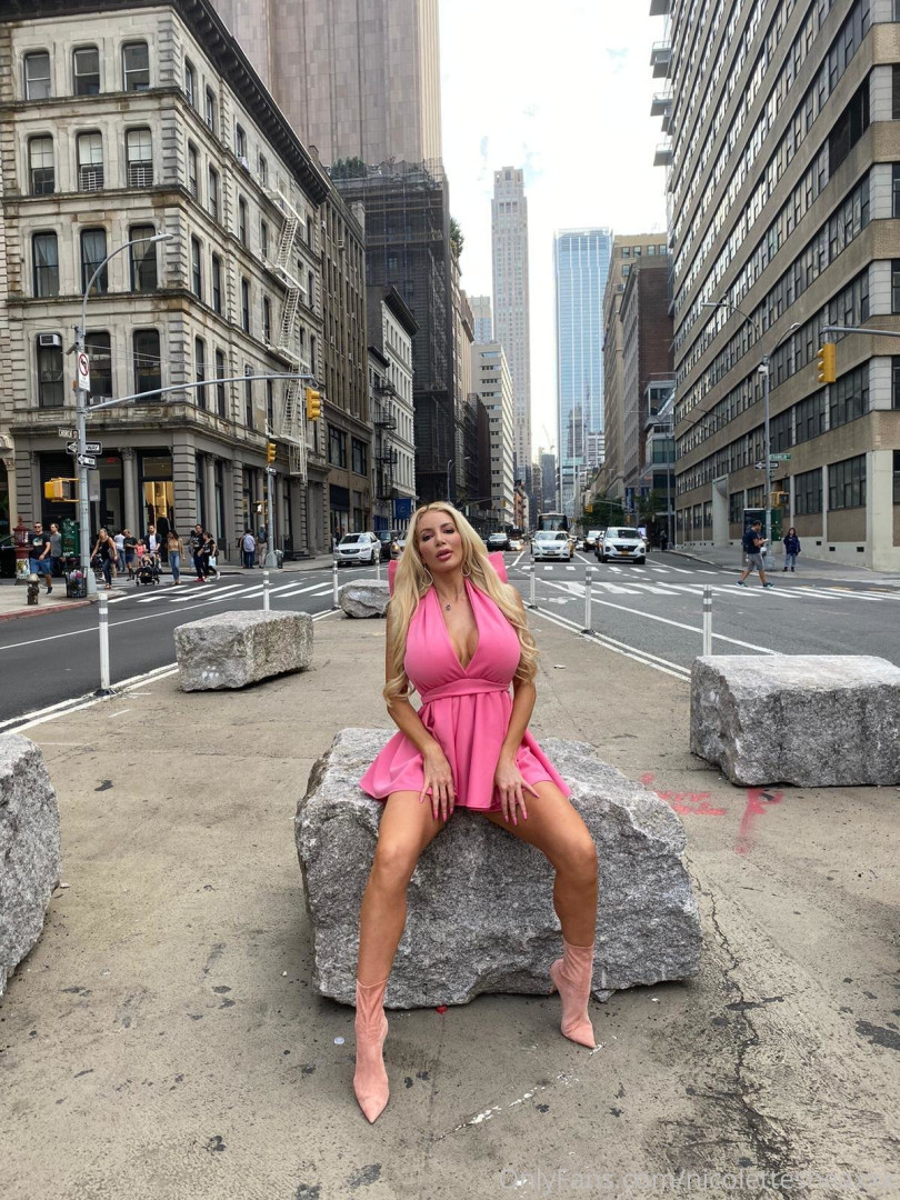 Photo by nicolettesheasquad published on August 19,2023 05:09:46 - BestThots