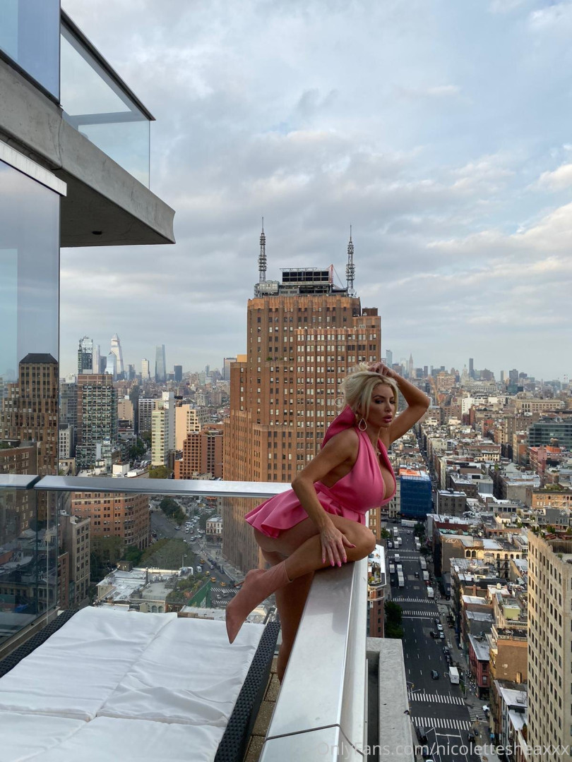 Photo by nicolettesheasquad published on August 19,2023 05:16:32 - BestThots