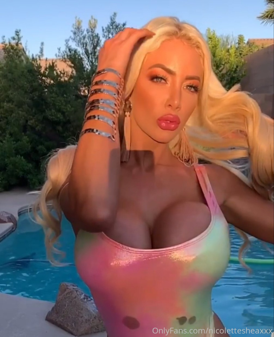 Photo by nicolettesheasquad published on August 19,2023 05:21:19 - BestThots