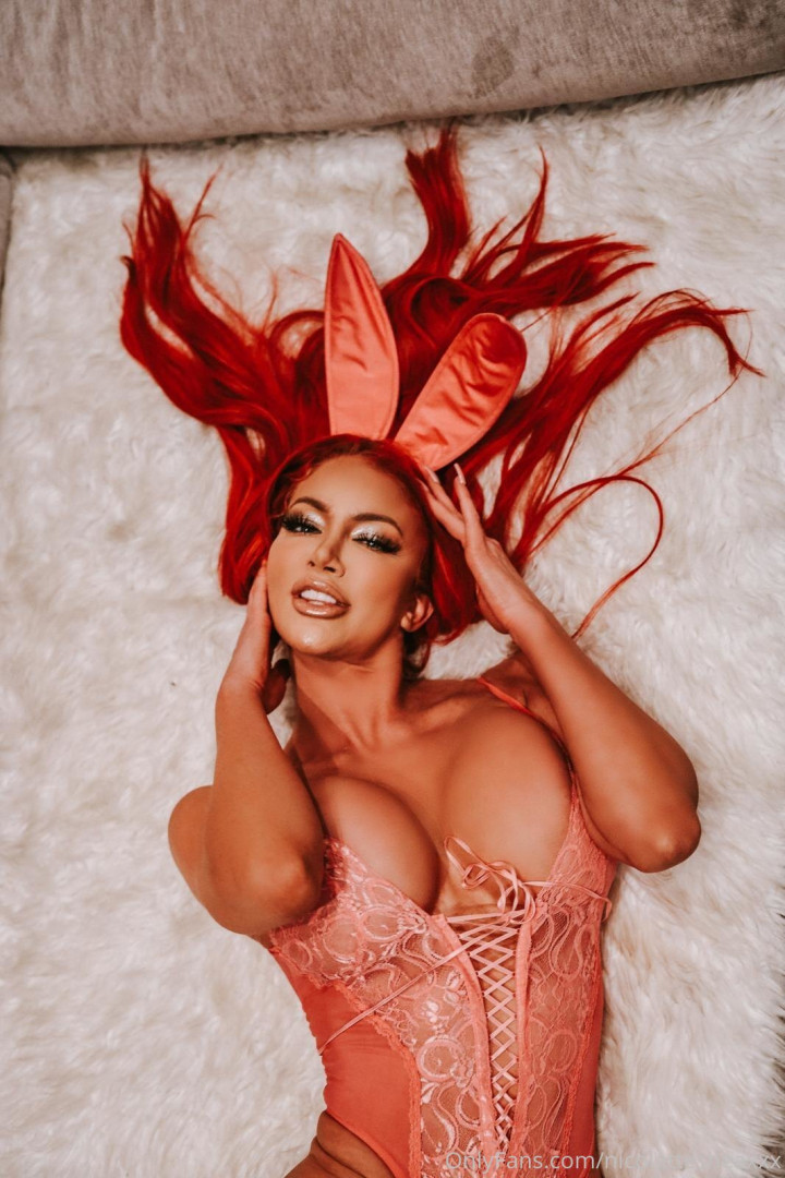 Photo by nicolettesheasquad published on August 19,2023 05:21:38 - BestThots