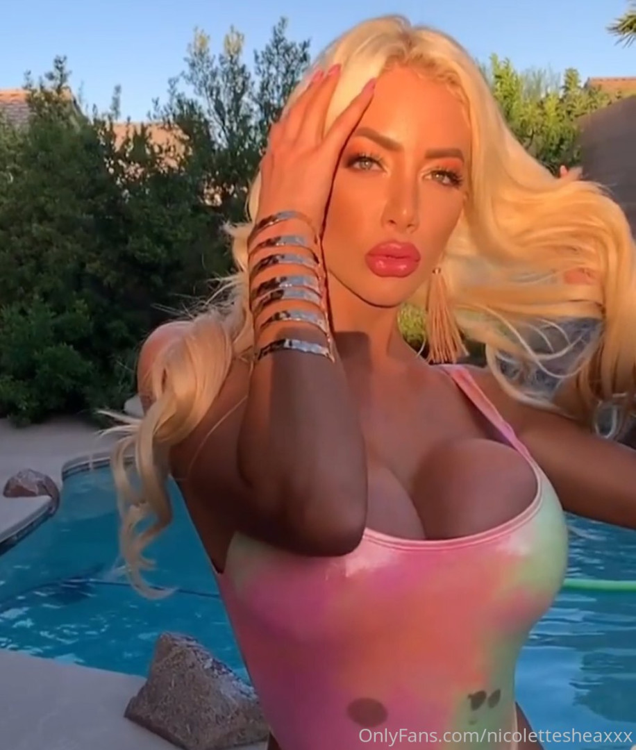 Photo by nicolettesheasquad published on August 19,2023 05:24:05 - BestThots