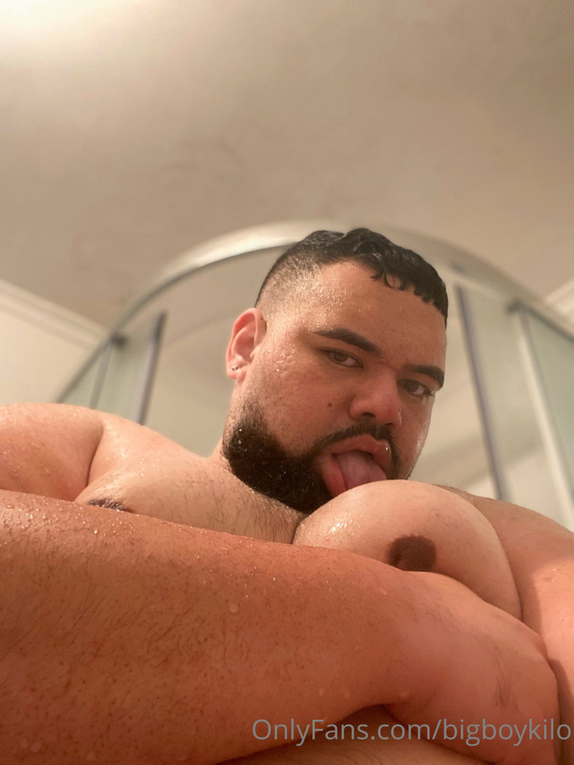 Photo by bigboykilo published on December 10,2023 09:02:21 - BestThots