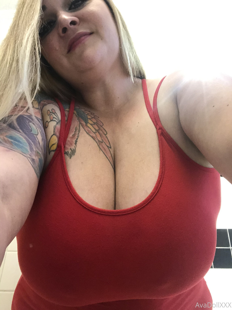 Photo by avadollxxx published on May 30,2023 19:43:34 - BestThots