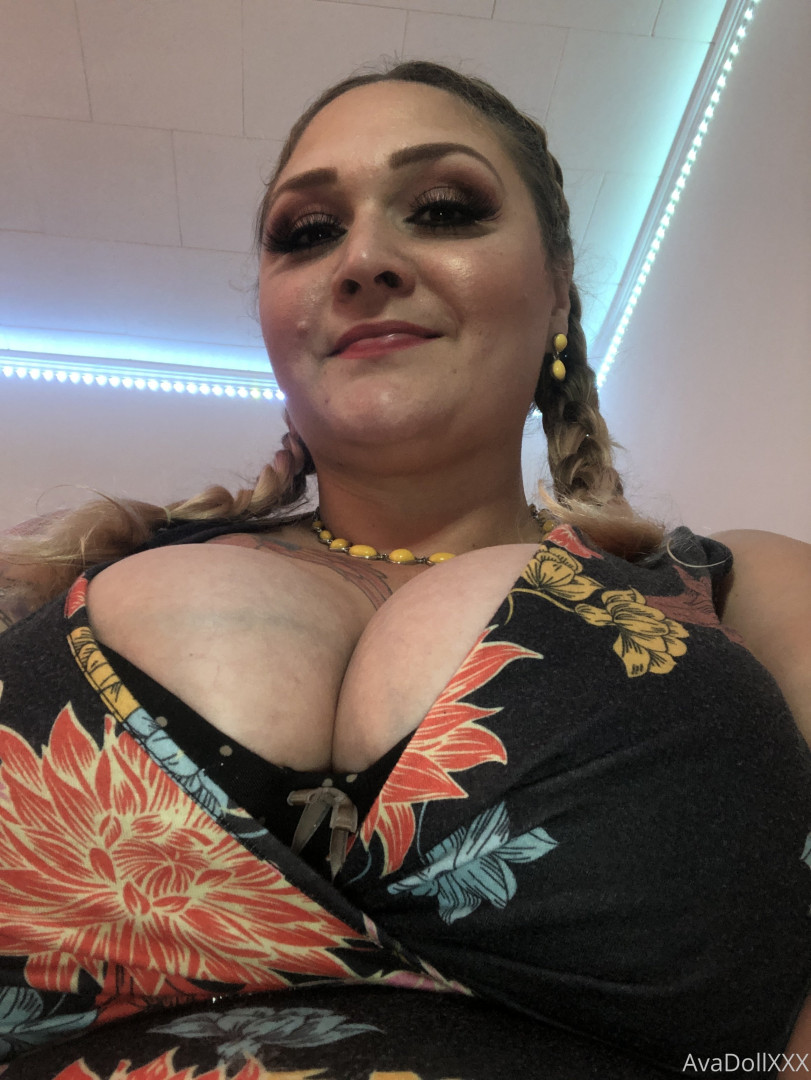 Photo by avadollxxx published on May 30,2023 19:52:22 - BestThots