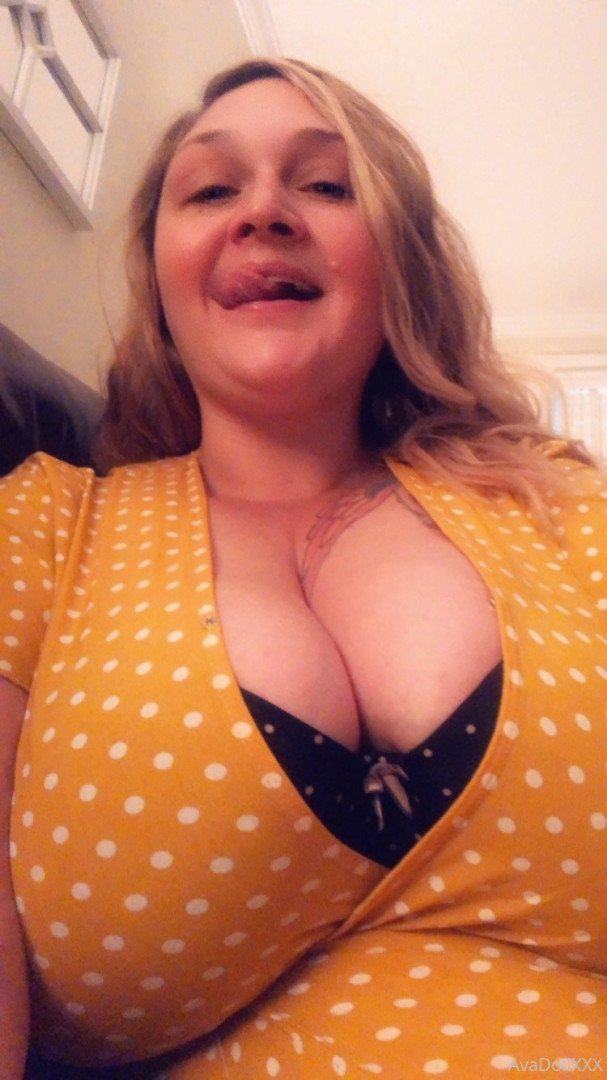 Photo by avadollxxx published on May 30,2023 19:54:28 - BestThots