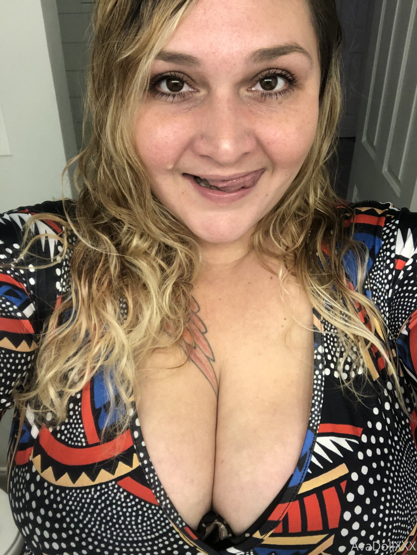 Photo by avadollxxx published on May 30,2023 20:00:01 - BestThots