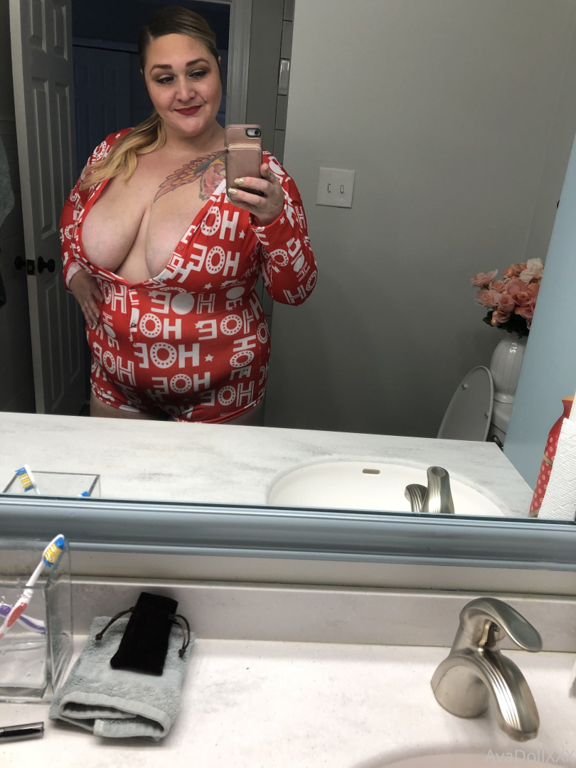 Photo by avadollxxx published on May 30,2023 20:02:08 - BestThots