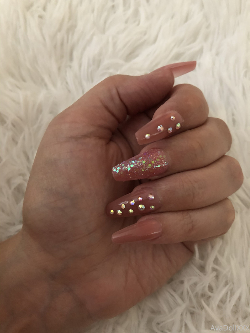 Photo by avadollxxx published on May 30,2023 20:03:10 - BestThots