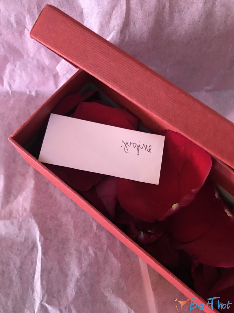 Photo by lexiidomme published on December 23,2024 04:11:33 - BestThots