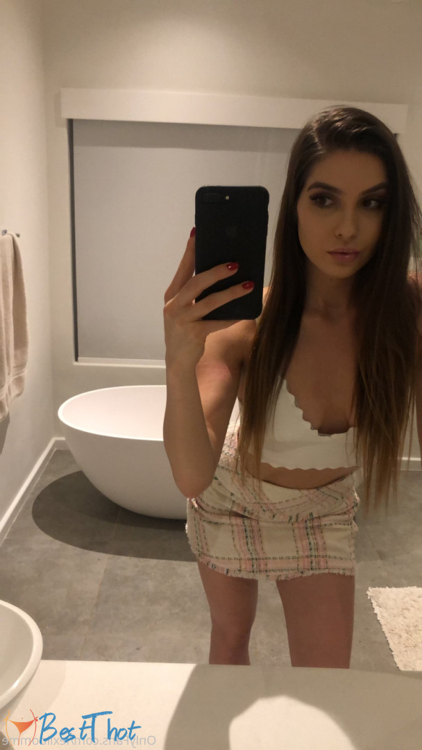 Photo by lexiidomme published on December 23,2024 04:11:58 - BestThots