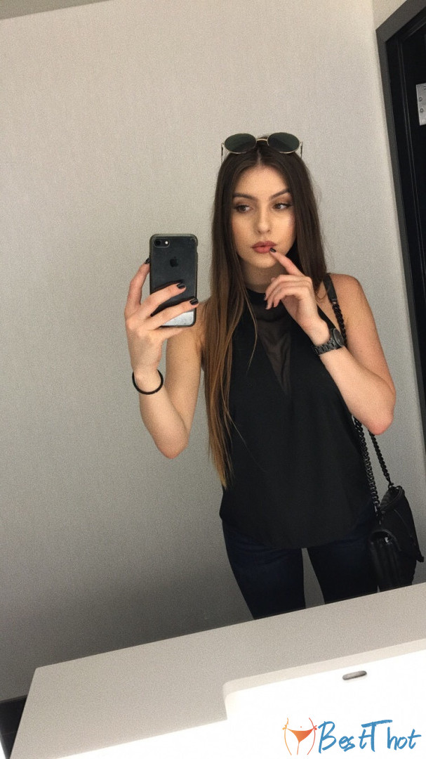 Photo by lexiidomme published on December 23,2024 04:12:00 - BestThots