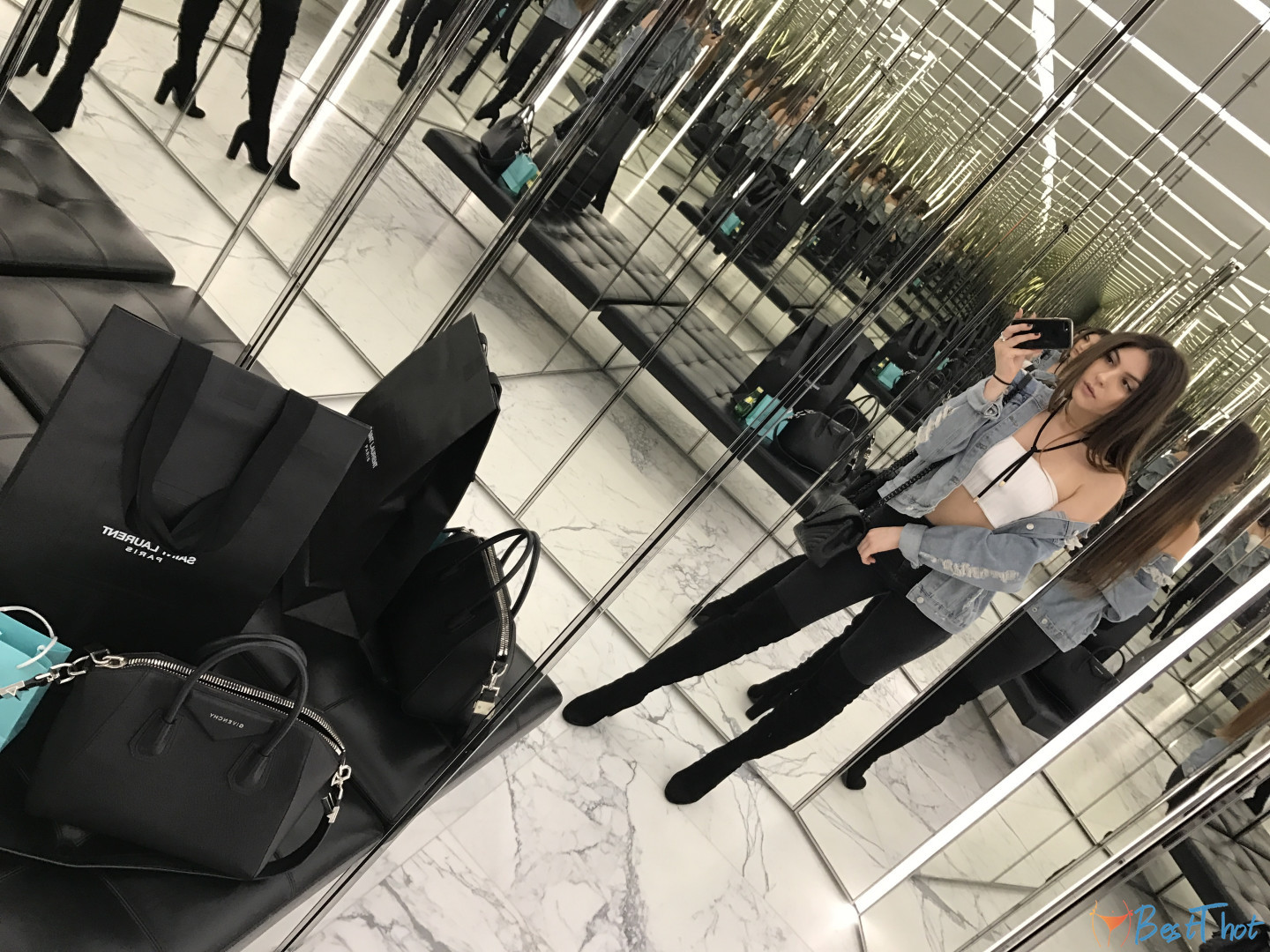 Photo by lexiidomme published on December 23,2024 04:12:03 - BestThots