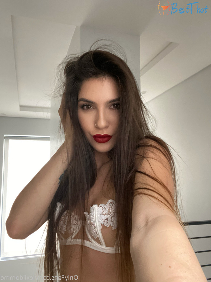 Photo by lexiidomme published on December 23,2024 05:09:39 - BestThots