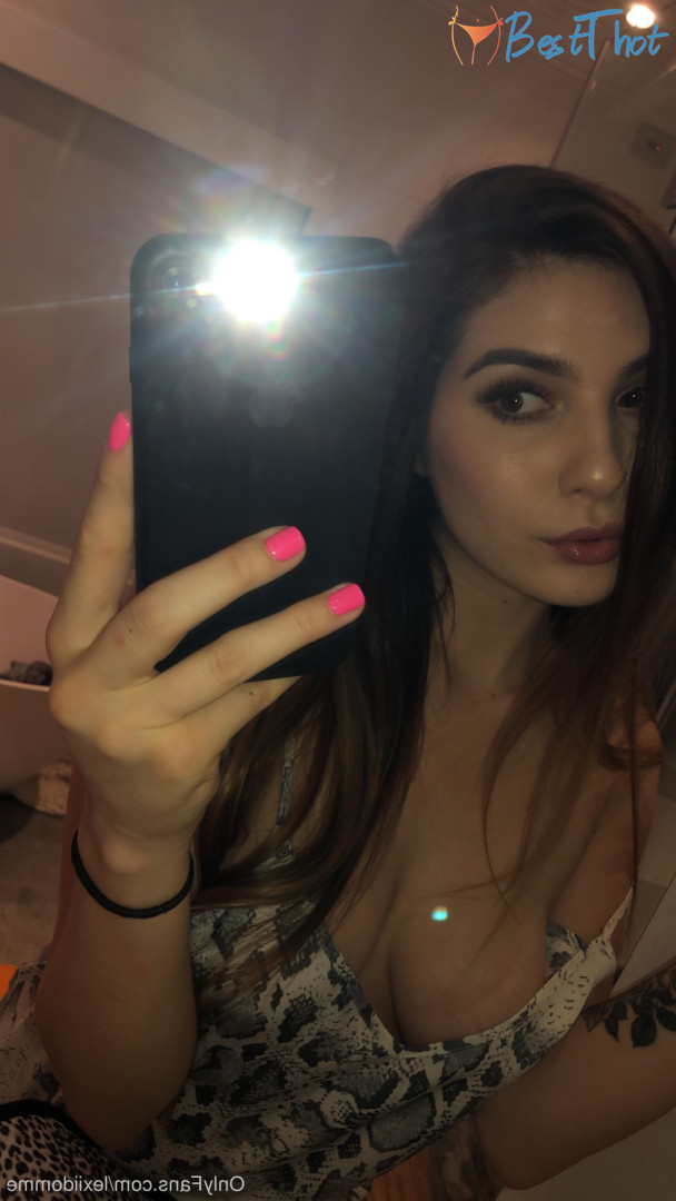 Photo by lexiidomme published on December 23,2024 05:09:40 - BestThots