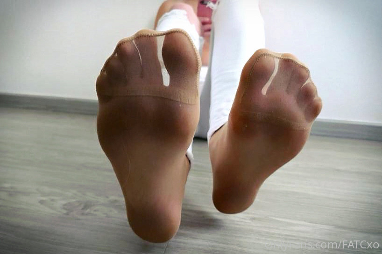 Photo by the_legs_next_door published on June 4,2023 12:45:50 - BestThots