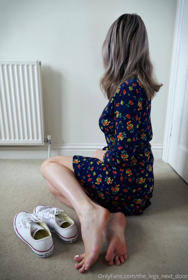 Photo by the_legs_next_door published on June 4,2023 12:47:39 - BestThots