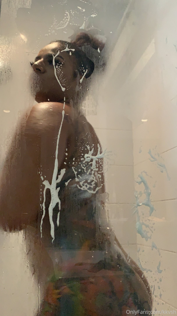 Photo by kkvsh published on August 5,2023 19:00:00 - BestThots