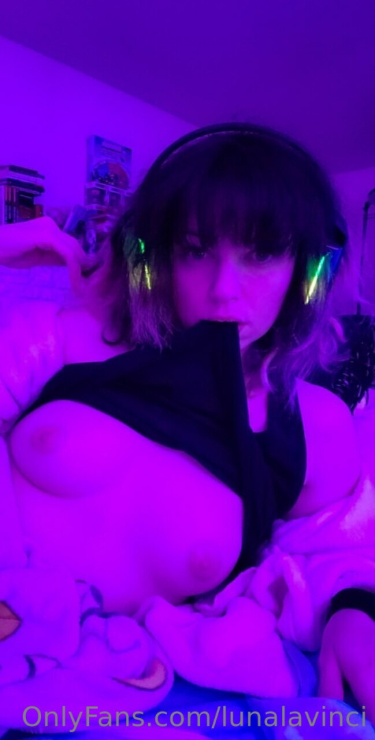 Photo by lunalavinci published on May 22,2023 07:21:43 - BestThots