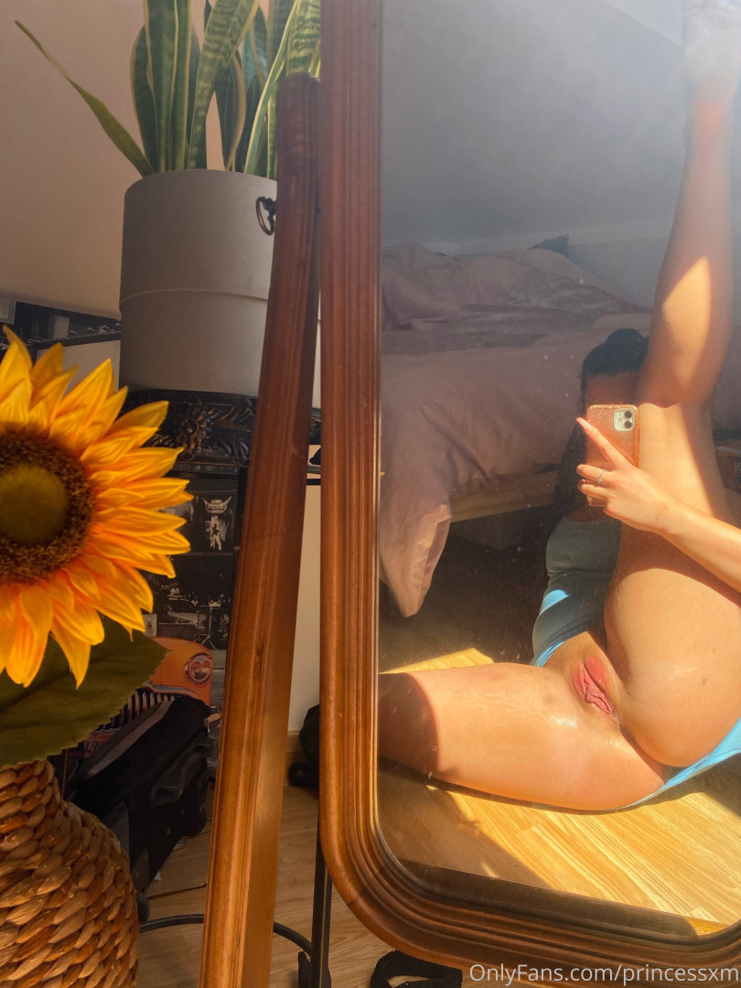 Photo by thenxkeddoll published on October 14,2023 17:49:09 - BestThots