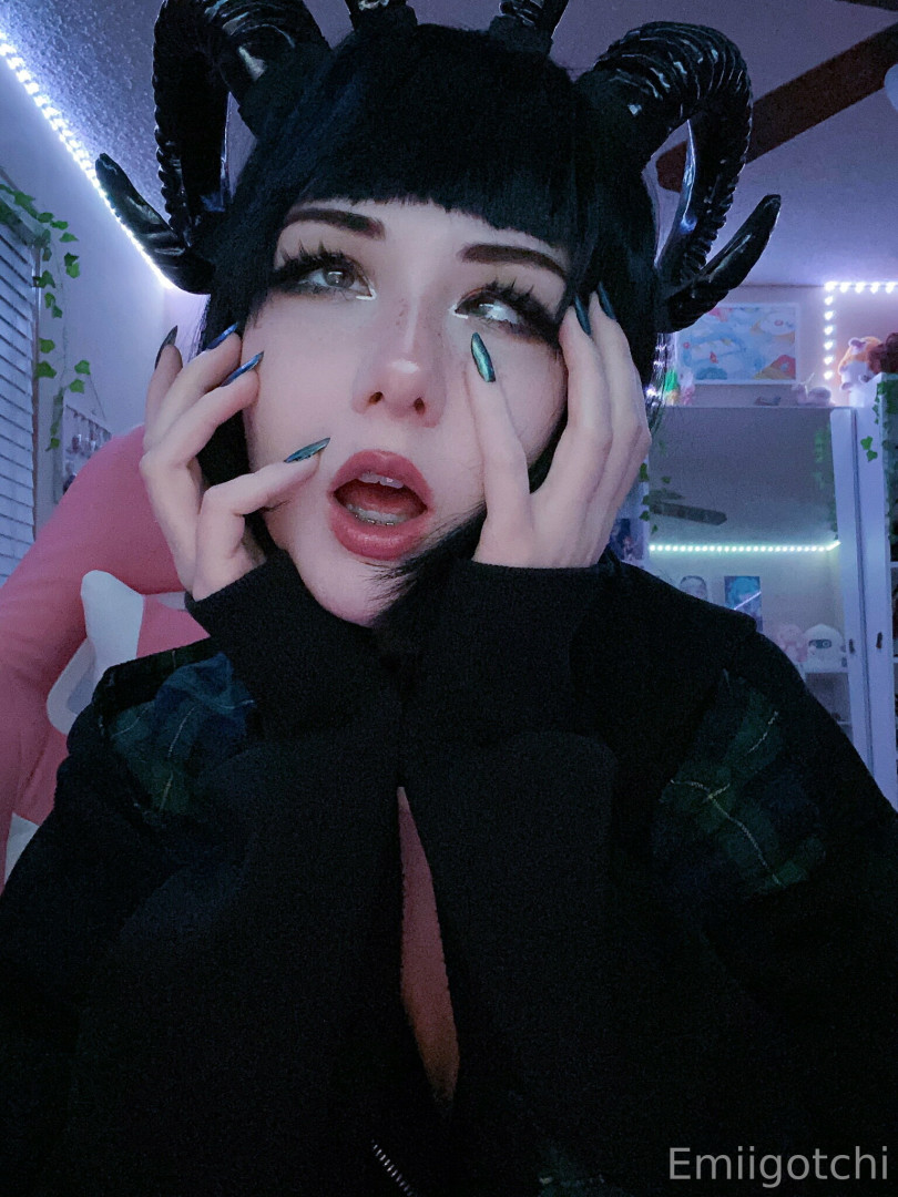 Photo by emiigotchi published on June 10,2023 01:31:16 - BestThots