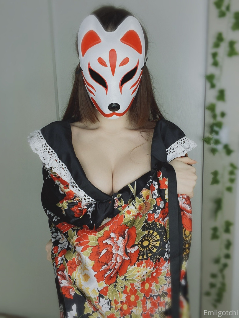 Photo by emiigotchi published on June 10,2023 01:34:53 - BestThots