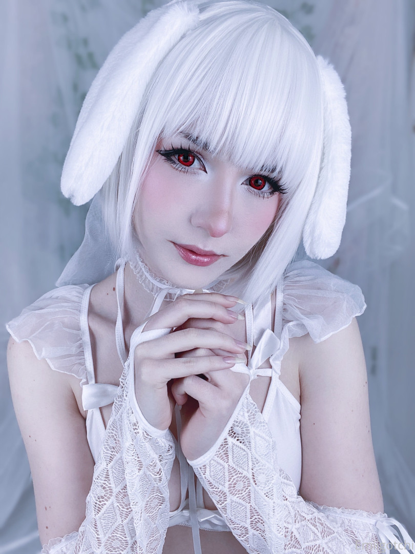 Photo by emiigotchi published on June 10,2023 01:44:44 - BestThots
