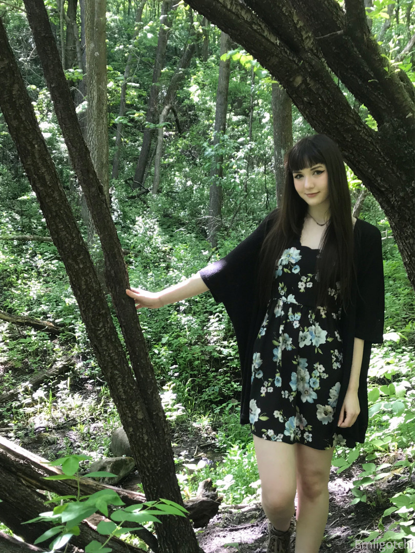 Photo by emiigotchi published on June 10,2023 01:50:20 - BestThots