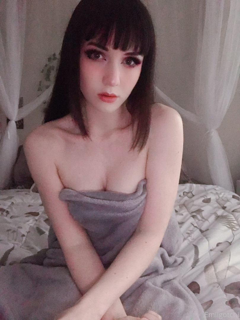 Photo by emiigotchi published on June 10,2023 01:58:34 - BestThots