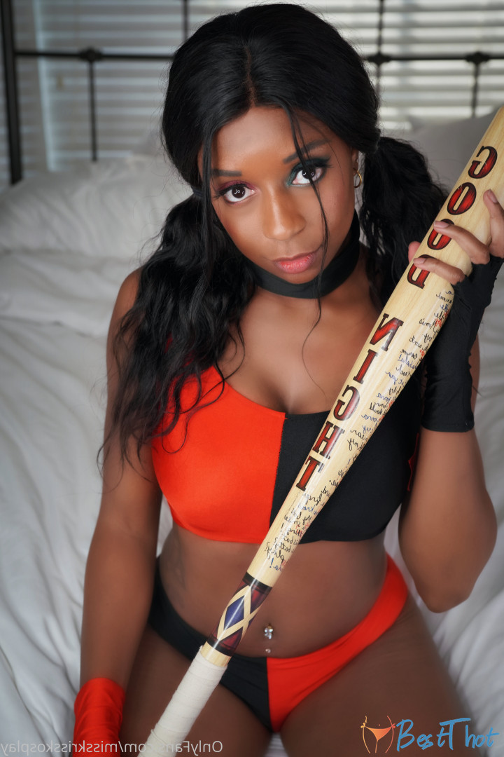 Photo by misskrisskosplay published on December 21,2024 01:12:59 - BestThots