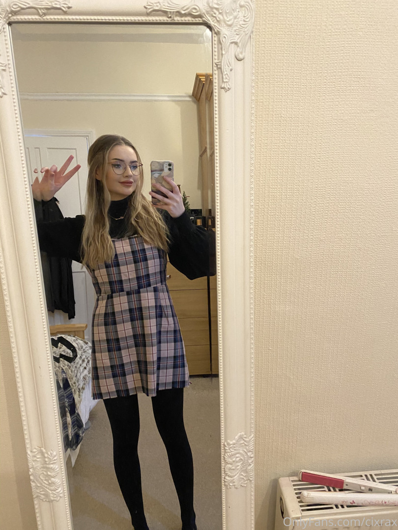 Photo by cixrax published on October 16,2023 09:15:16 - BestThots