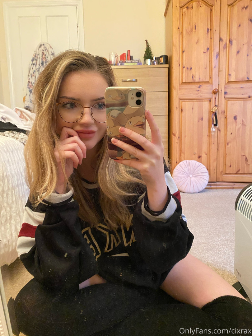 Photo by cixrax published on October 16,2023 10:12:06 - BestThots