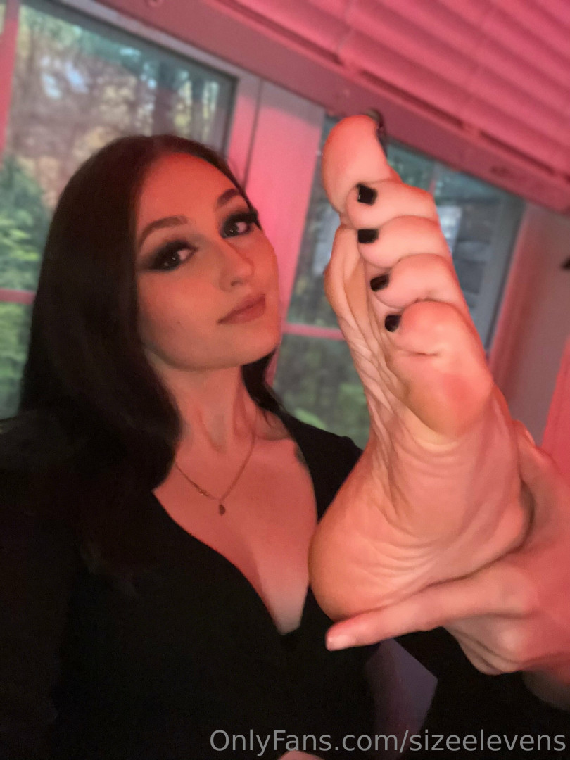 Photo by sizeelevens published on May 17,2023 23:21:26 - BestThots
