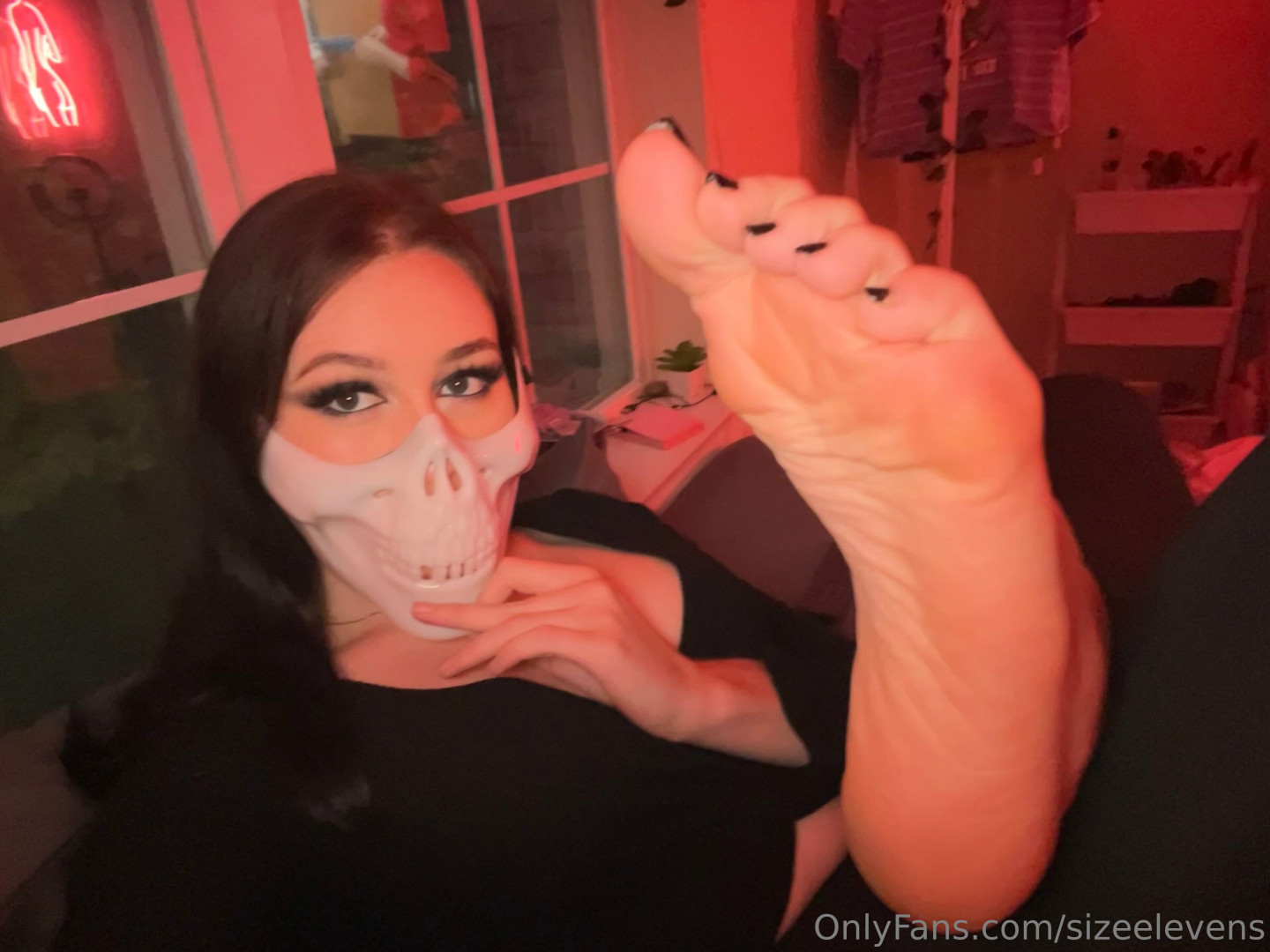Photo by sizeelevens published on May 17,2023 23:24:37 - BestThots