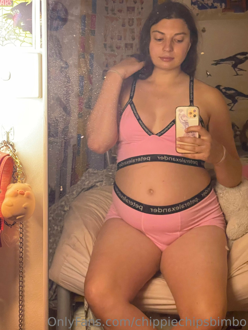 Photo by chippiechipsbimbo published on May 29,2023 02:37:04 - BestThots