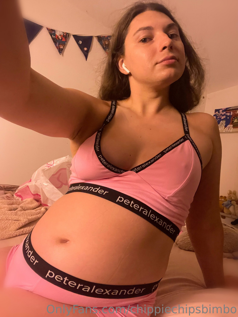 Photo by chippiechipsbimbo published on May 29,2023 02:37:40 - BestThots