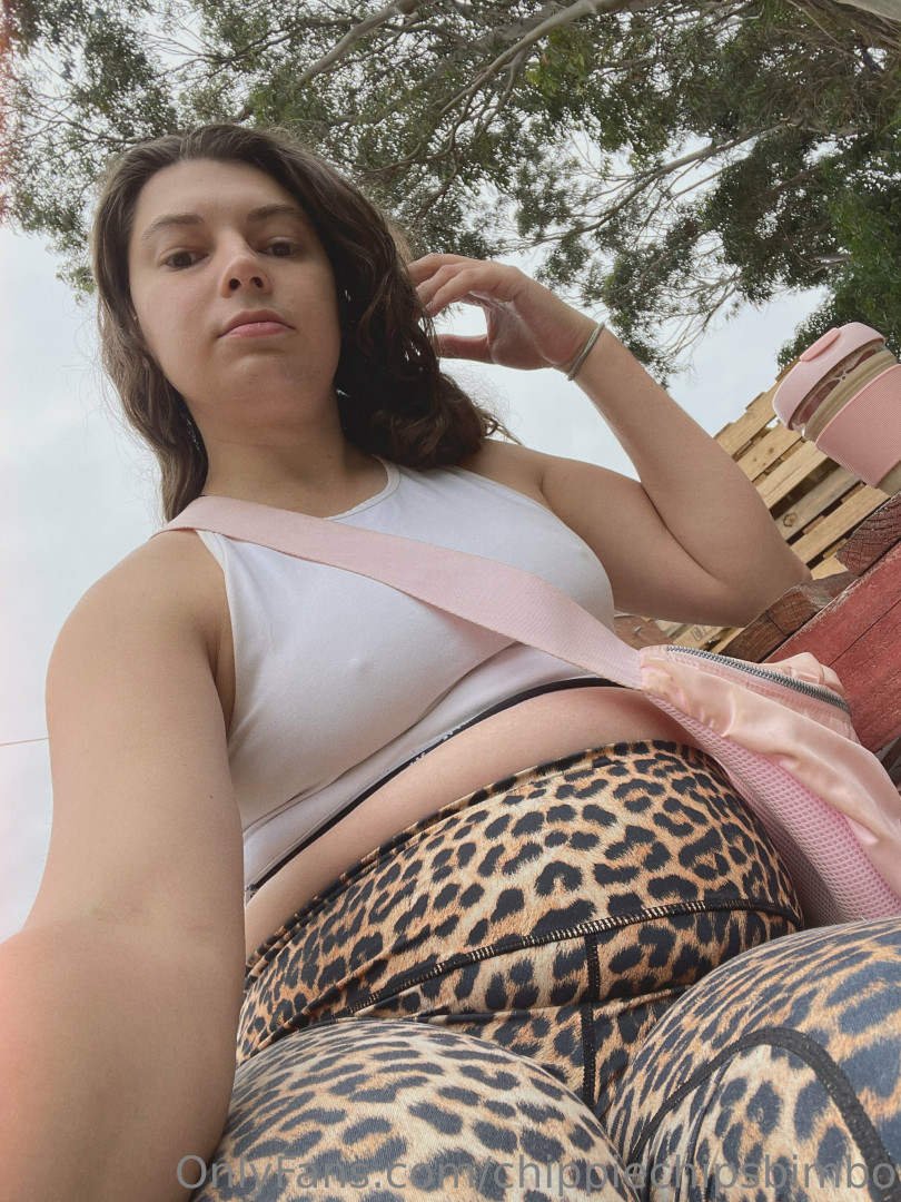 Photo by chippiechipsbimbo published on May 29,2023 02:38:30 - BestThots