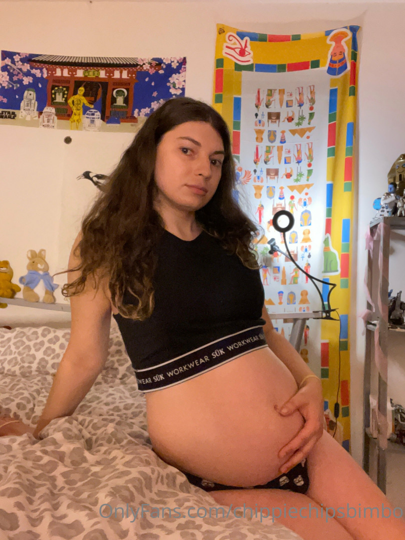 Photo by chippiechipsbimbo published on January 10,2024 22:38:03 - BestThots