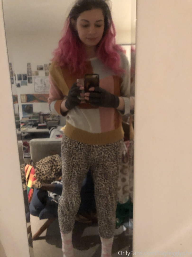 Photo by chippiechipsbimbo published on January 10,2024 22:38:21 - BestThots