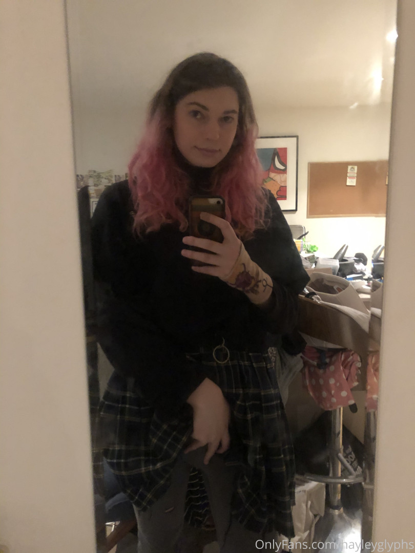 Photo by chippiechipsbimbo published on January 10,2024 22:39:12 - BestThots