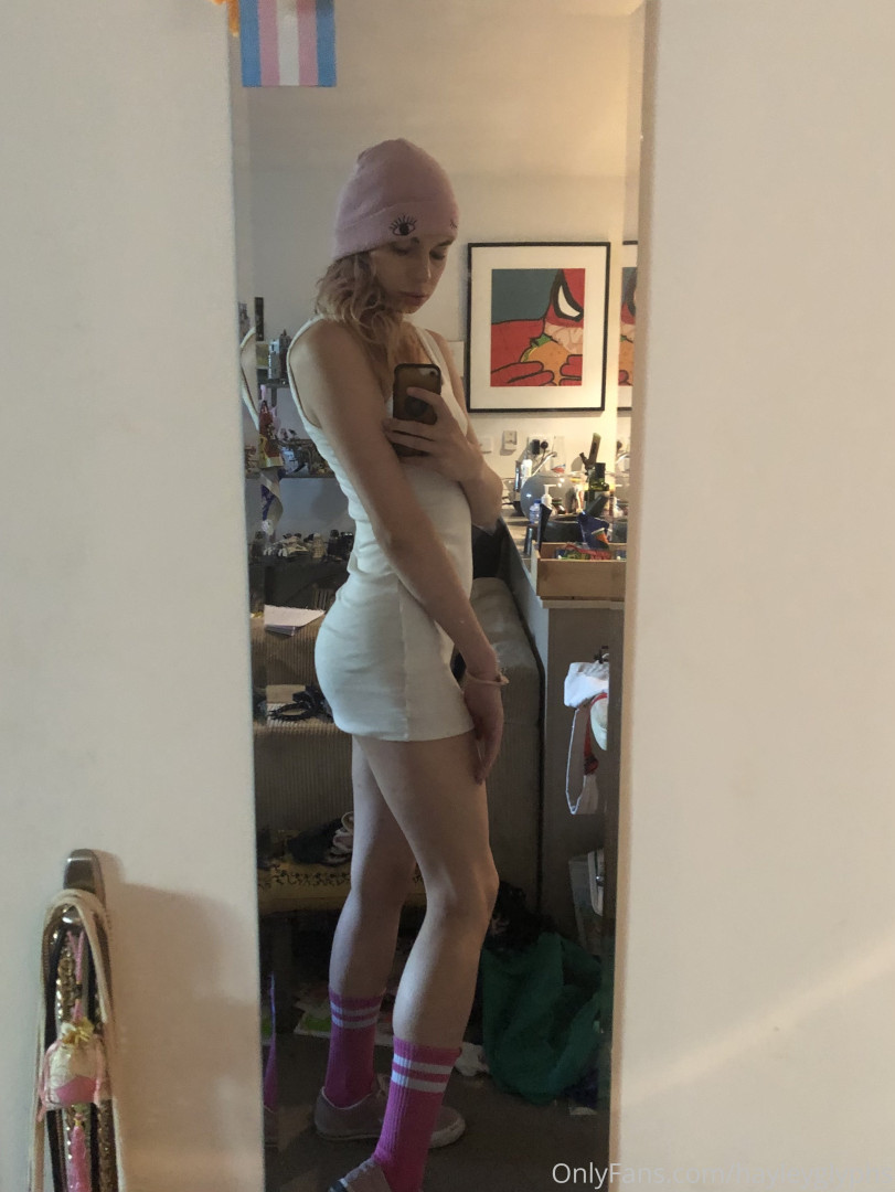 Photo by chippiechipsbimbo published on January 10,2024 22:39:15 - BestThots