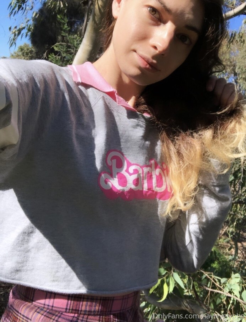 Photo by chippiechipsbimbo published on January 10,2024 22:39:20 - BestThots