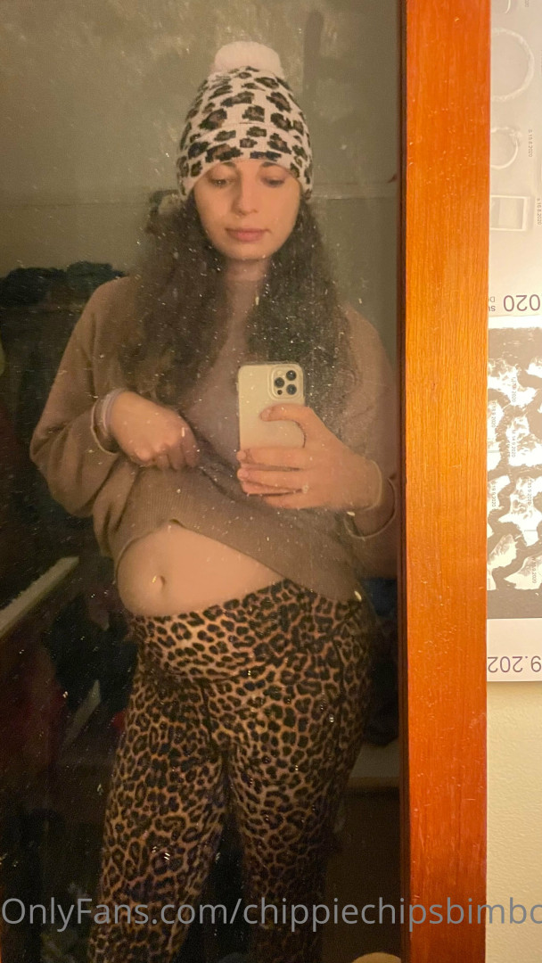 Photo by chippiechipsbimbo published on January 10,2024 22:39:23 - BestThots