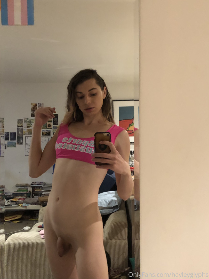 Photo by chippiechipsbimbo published on January 10,2024 22:39:38 - BestThots