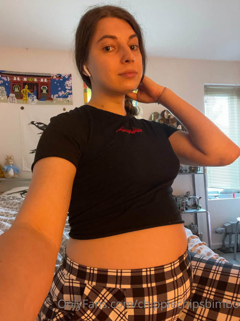 Photo by chippiechipsbimbo published on January 10,2024 22:39:39 - BestThots