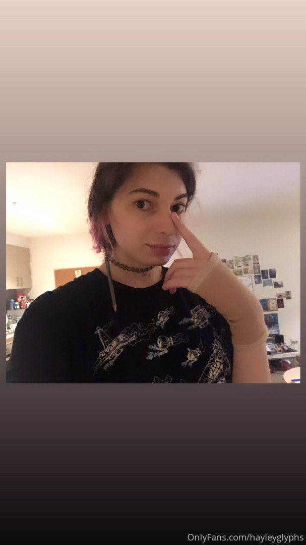 Photo by chippiechipsbimbo published on January 10,2024 22:39:48 - BestThots