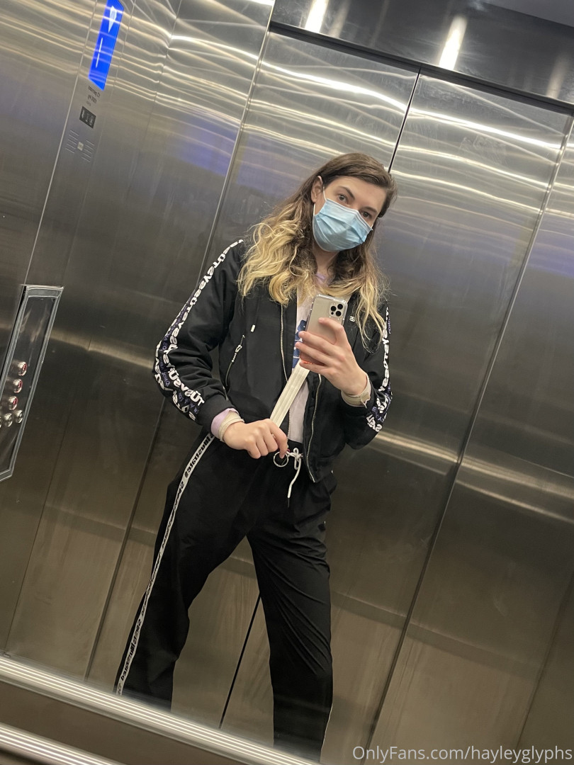 Photo by chippiechipsbimbo published on January 10,2024 22:40:24 - BestThots